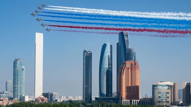 СМИ: ОАЭ испытывают давление Запада из-за торговли с Россией