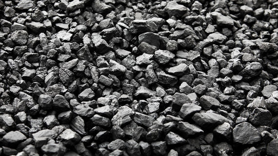 Минэнерго предложило обязать госучреждения закупать уголь на бирже
