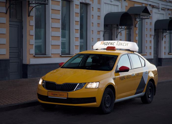 В Курской области ввели ограничения для мигрантов: начали с такси